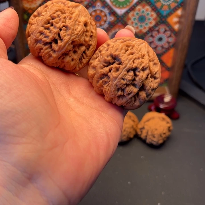 文玩核桃把件粗筋45