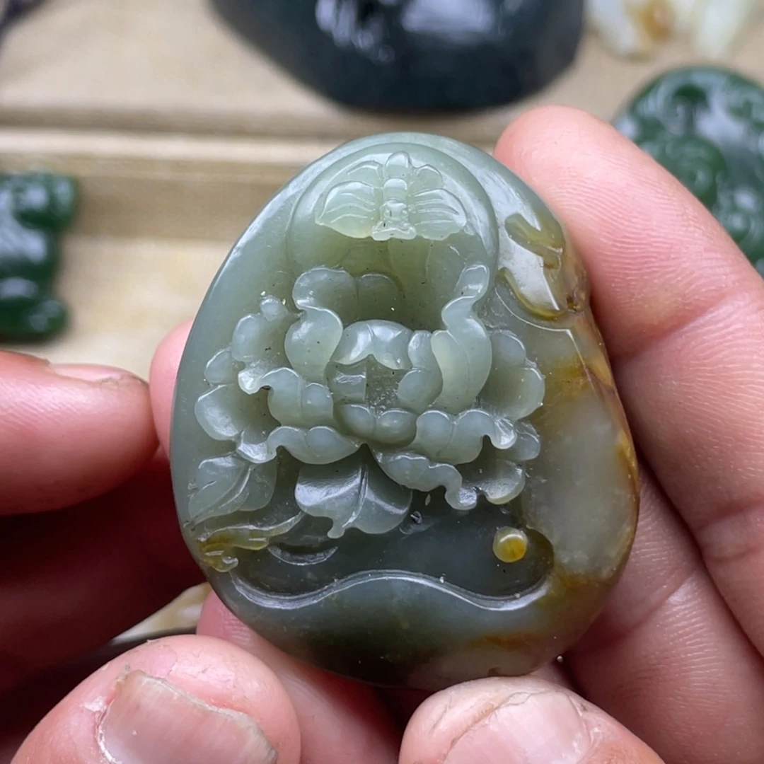 和田玉颈饰未镶嵌…****…