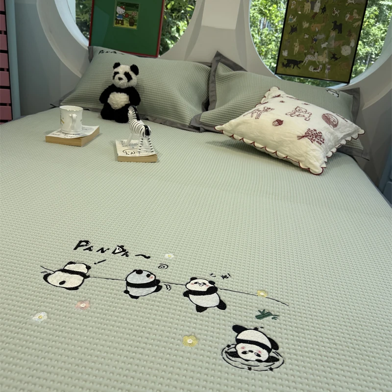 易安阁ins卡通熊猫绿色华夫格刺绣床席款凉感凉席三件套1.5m1.8米