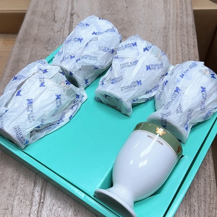 瓷片噗哈哈哈哈哈哈哈哈哈