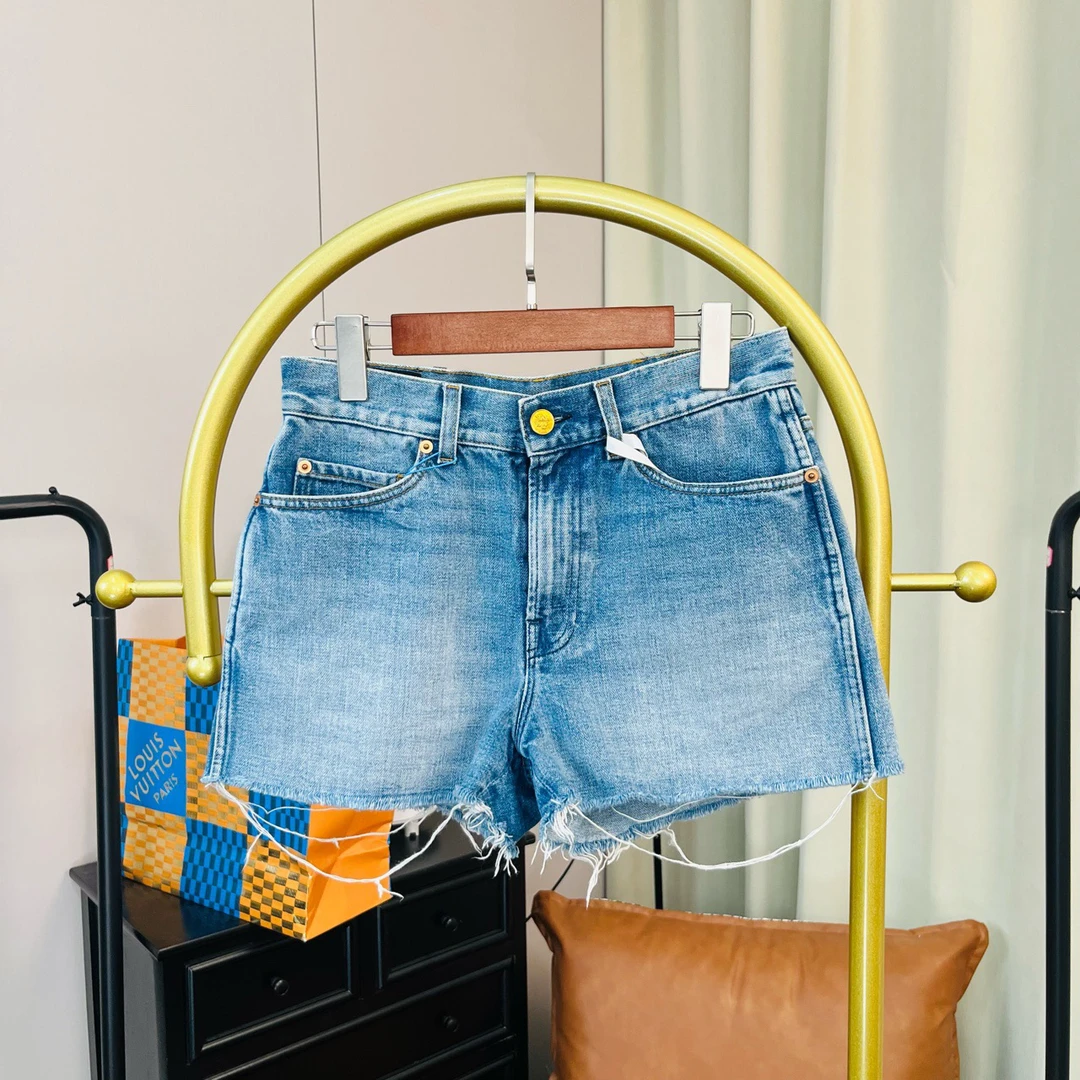 99新 GUCCI/古驰 蓝色背后草莓刺绣logo短裤 24码 99新