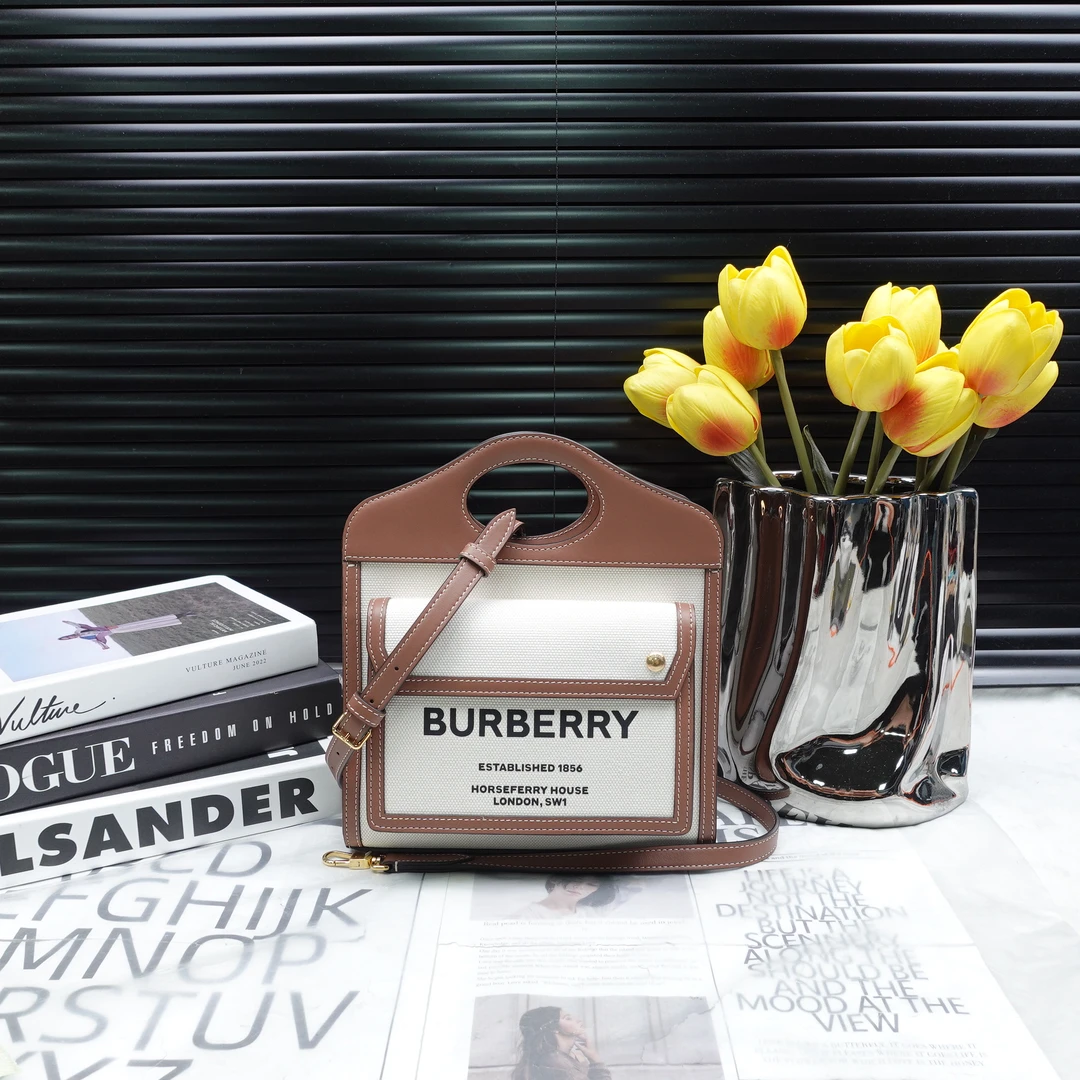 95新 BURBERRY/博柏利 单肩包/T10295668