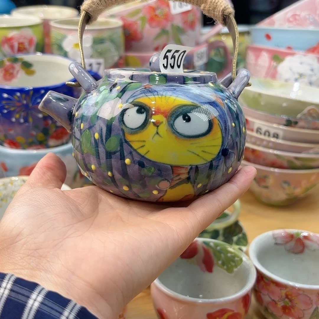 瓷片兔兔盖茨。兔兔好