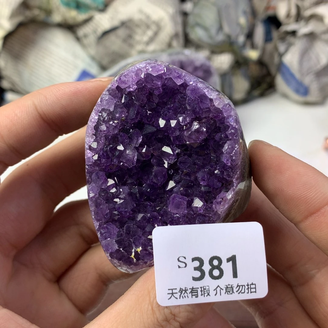 水晶大型摆件（非配饰）未镶嵌