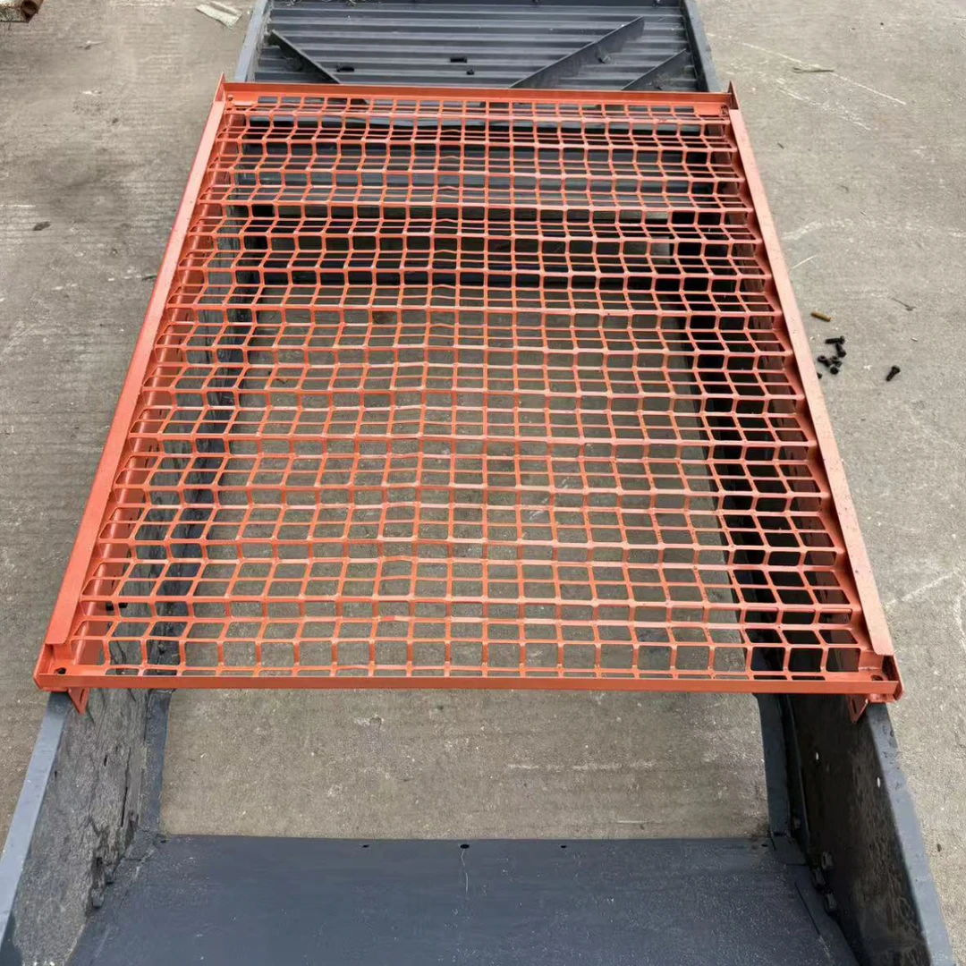 雷沃 沃得收割机配件专用振动筛防跑粮加长波浪筛 不甩粮 抽屉筛