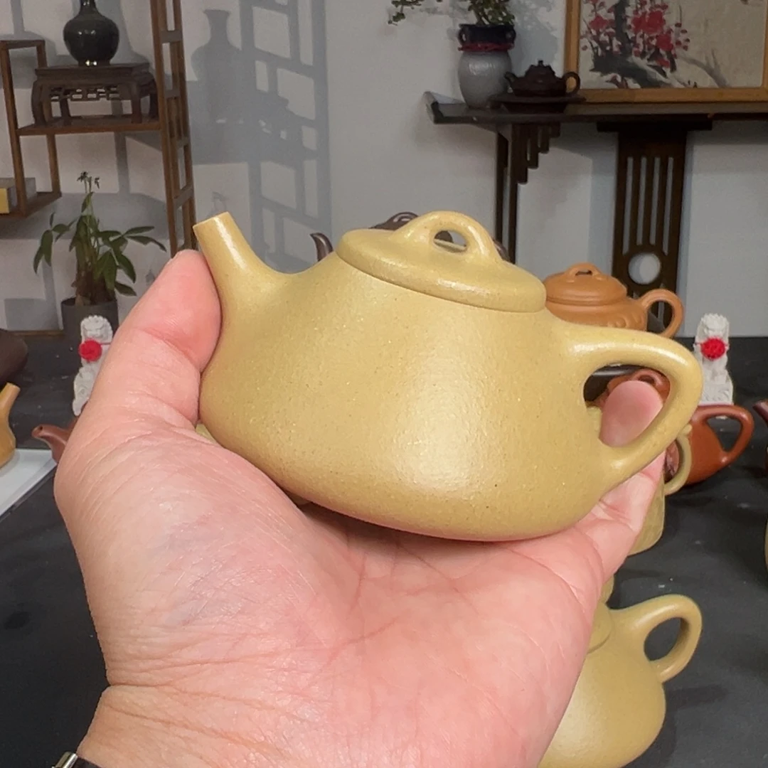 用***9紫砂茶壶梨皮光素子冶微微瑕