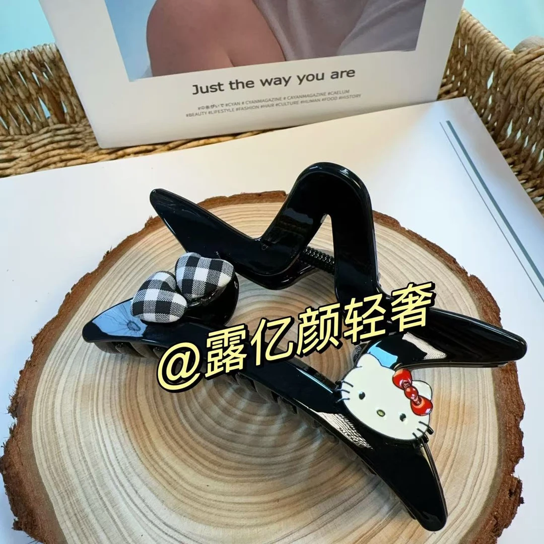 韩系东大门KT五角星鲨鱼夹SYJ010