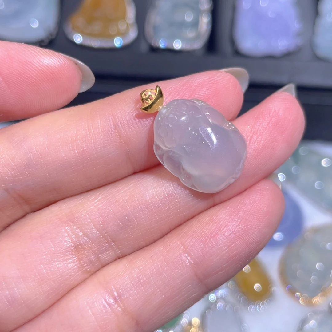 颈饰18K金镶嵌翡翠翡翠