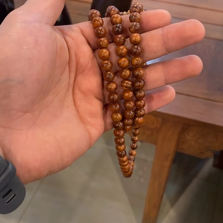 交趾黄檀（大红酸枝）夜**声黄花梨