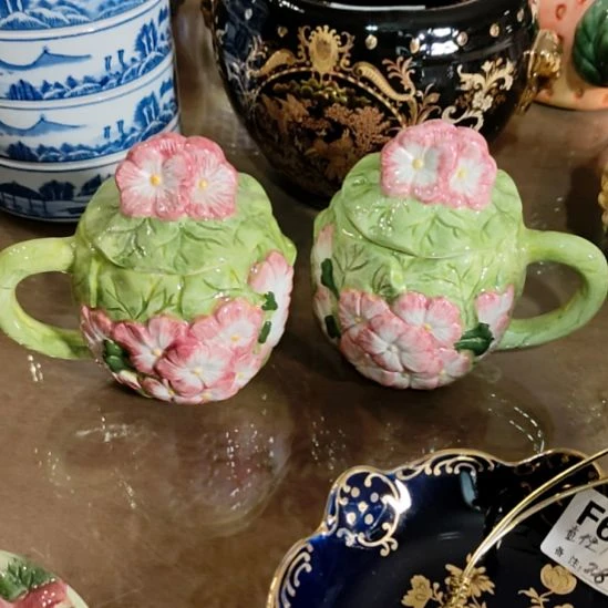 陶瓷杯子一对微瑕特价出不退换