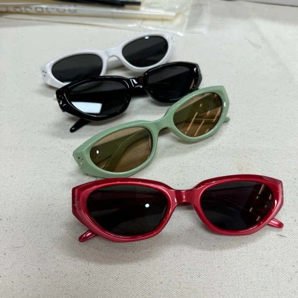 品质惊艳 对标2K 男女高清高透尼龙镀膜墨镜