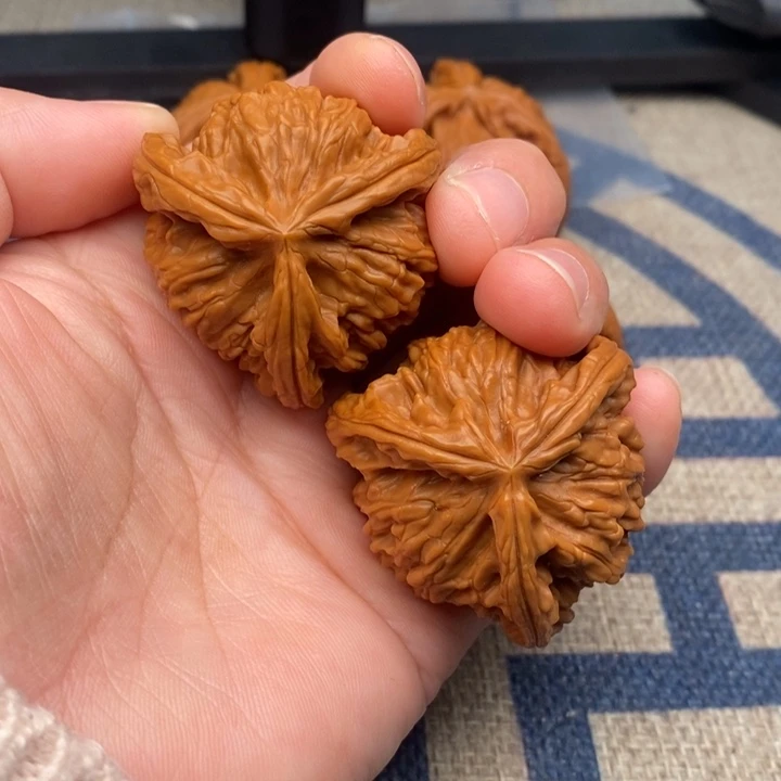 吊坠文玩核桃往**风三棱