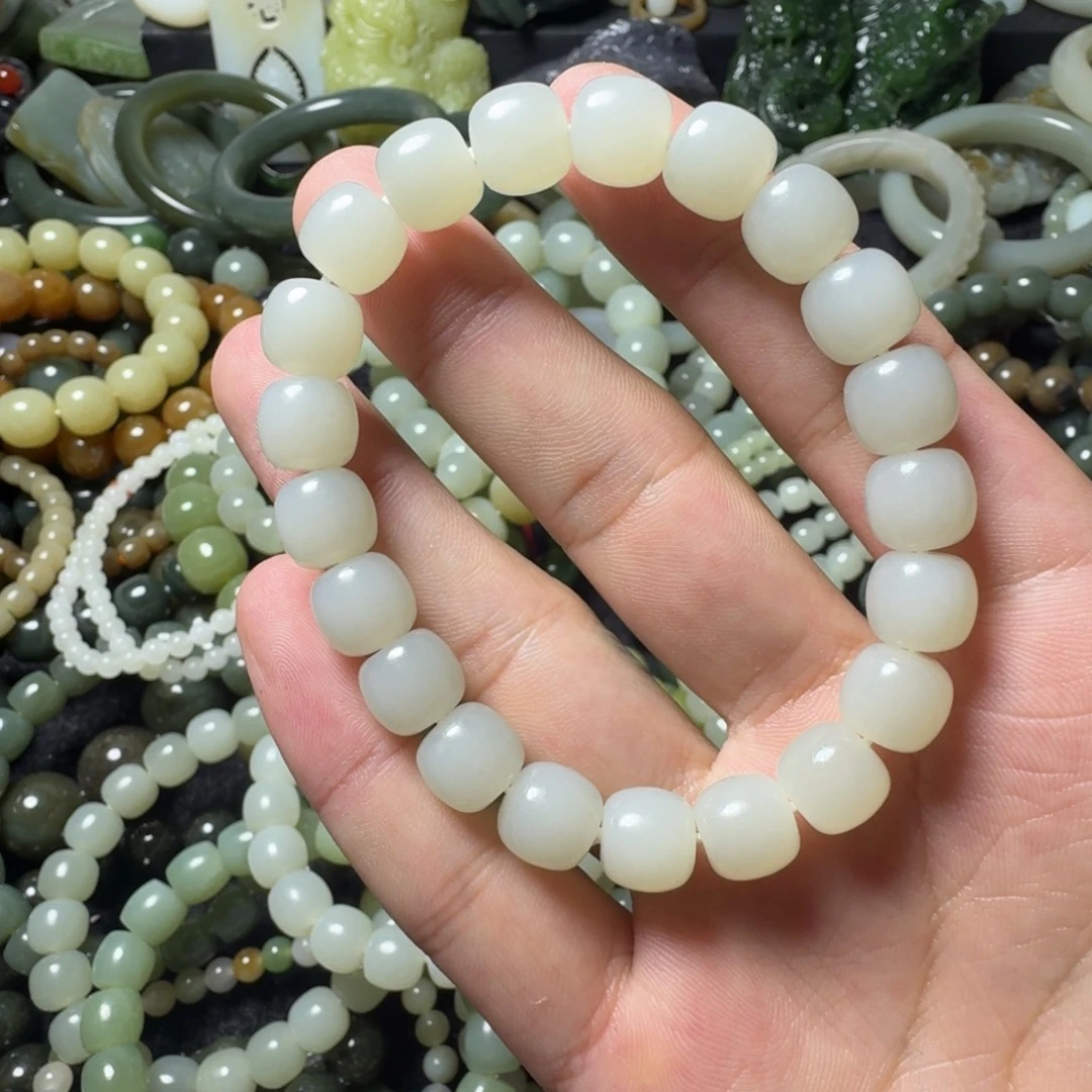 和田玉未镶嵌手串