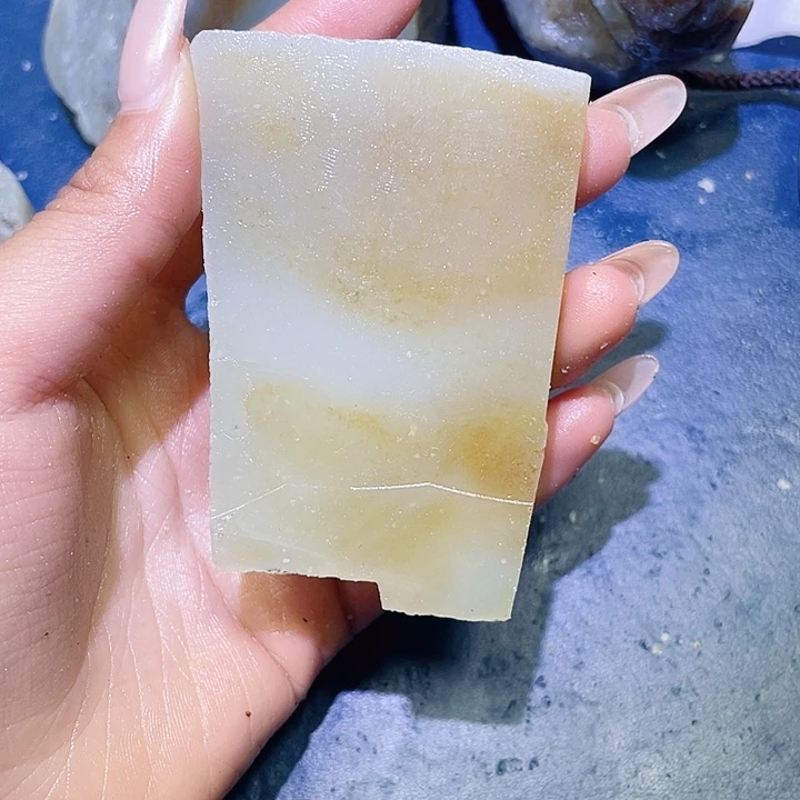 做***！和田玉未镶嵌珠宝半成品