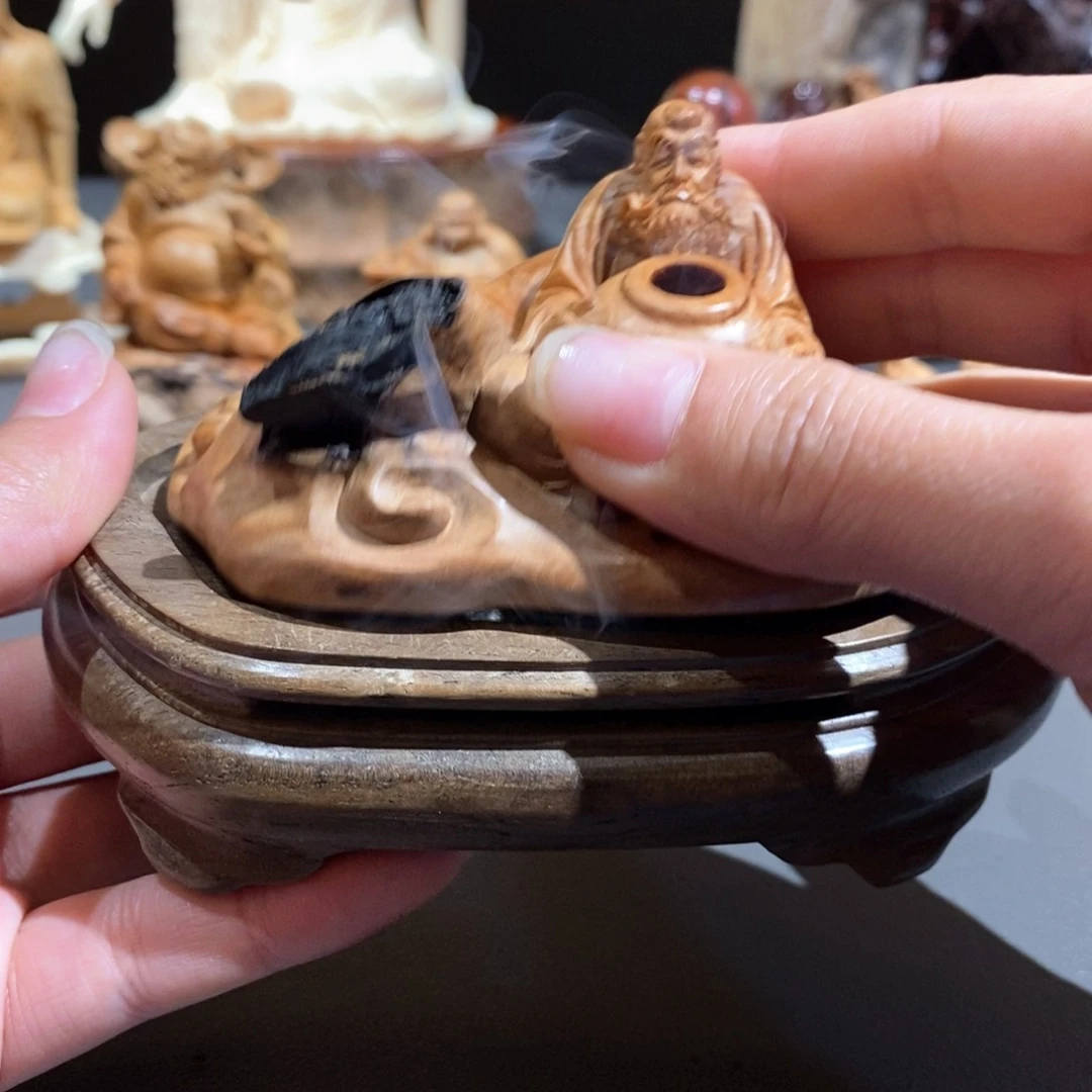 柏木（崖柏）小*崖柏抱石达摩香炉