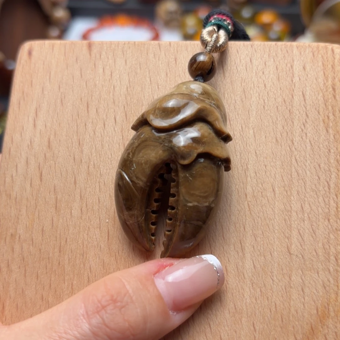 琥珀未镶嵌珠宝奇石油咖根蟹钳