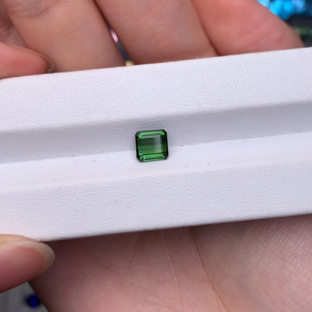 未镶嵌裸石碧玺1.595ct