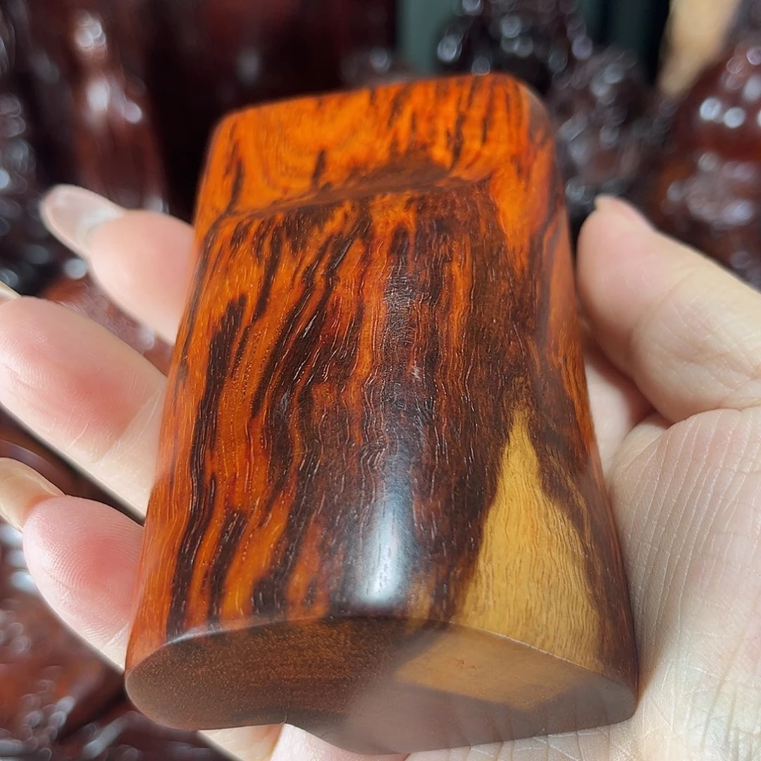 宝***月檀香紫檀（小叶紫檀）