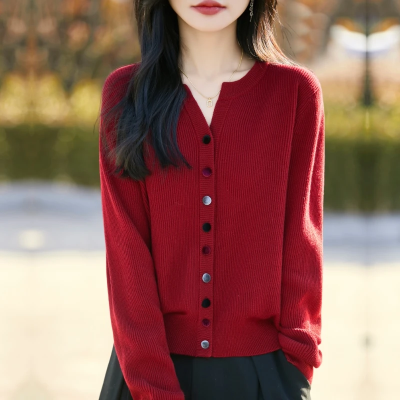 胖mm春秋大码外搭针织开衫女2025新款高级感爆款洋短款气毛衣外套