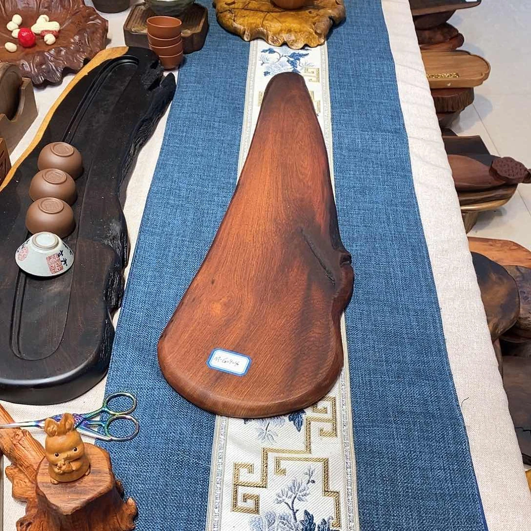 17缅甸花梨干泡茶盘