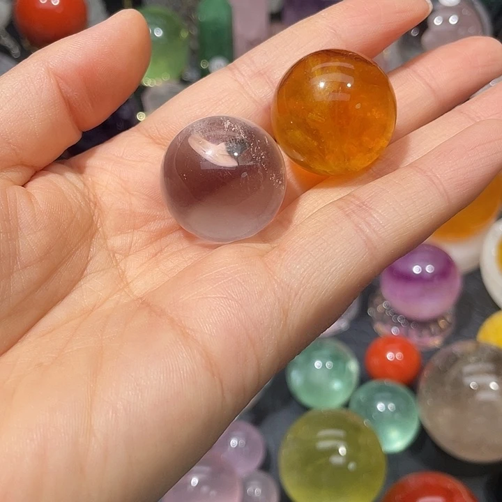 陈***亿水晶珠宝半成品未镶嵌2.65打孔不退换