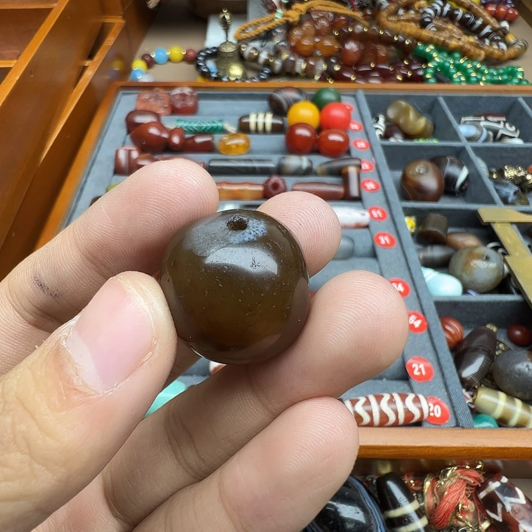 ****妍玛瑙/玉髓未镶嵌珠宝半成品