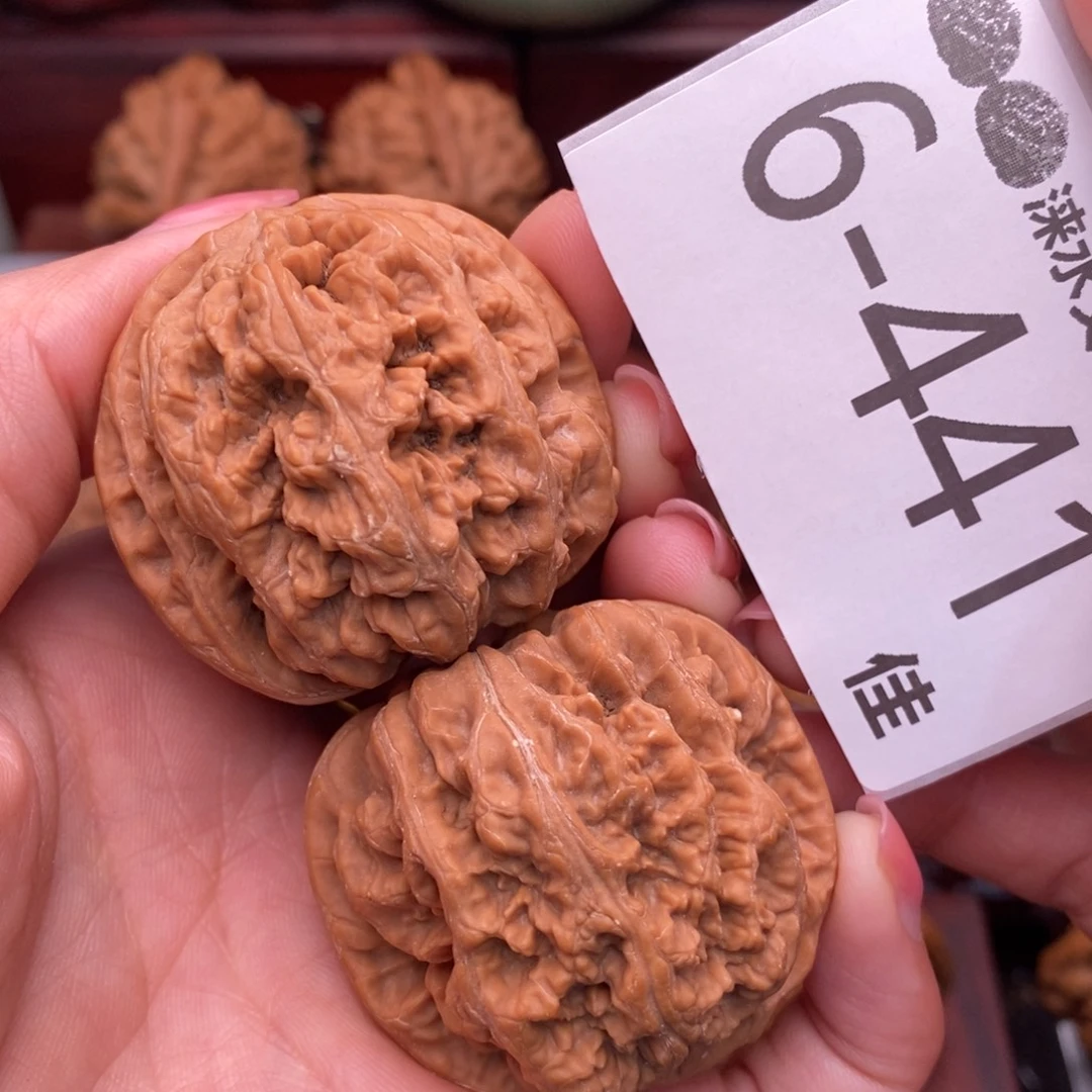 文玩核桃把件43粗筋