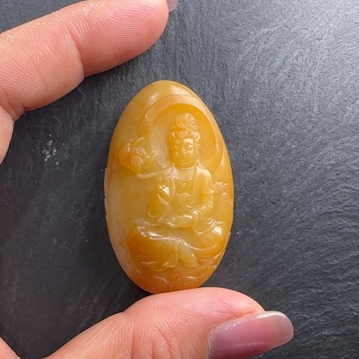 T***n颈饰未镶嵌和田玉