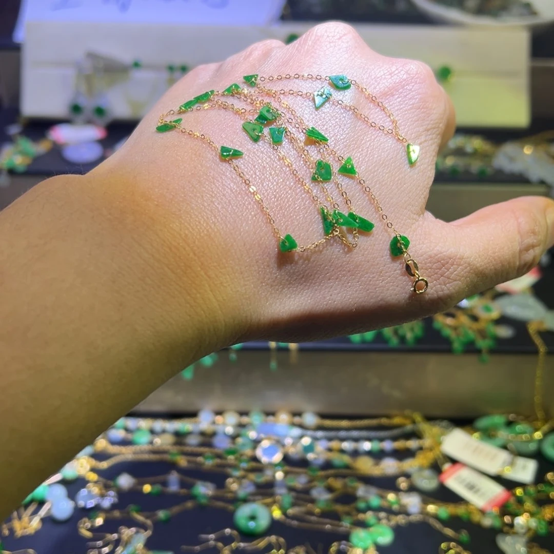 颈饰未镶嵌翡翠心***诺支持复检，缅料