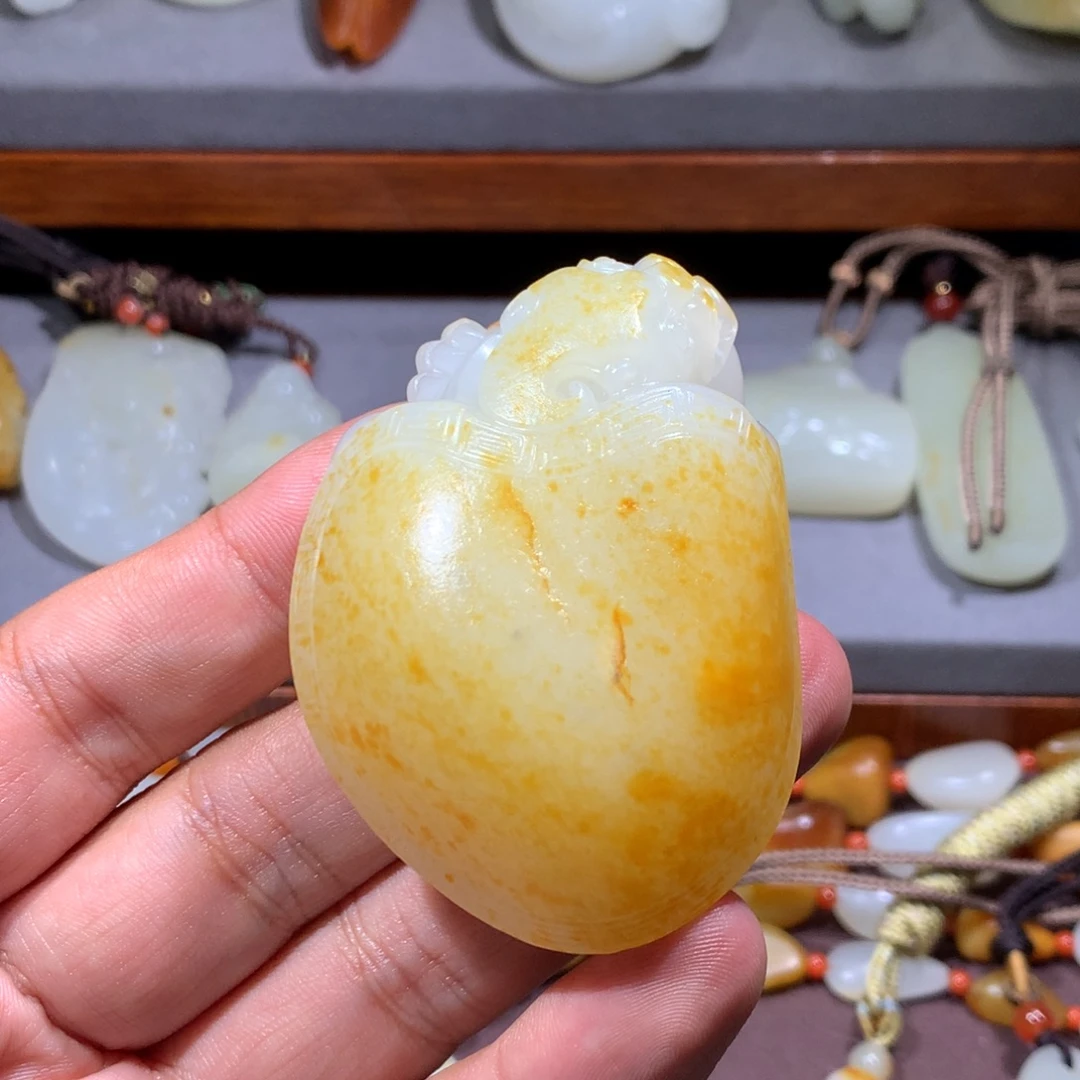 老***舟颈饰未镶嵌和田玉
