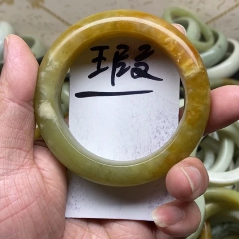 未镶嵌蛇纹石玉手镯