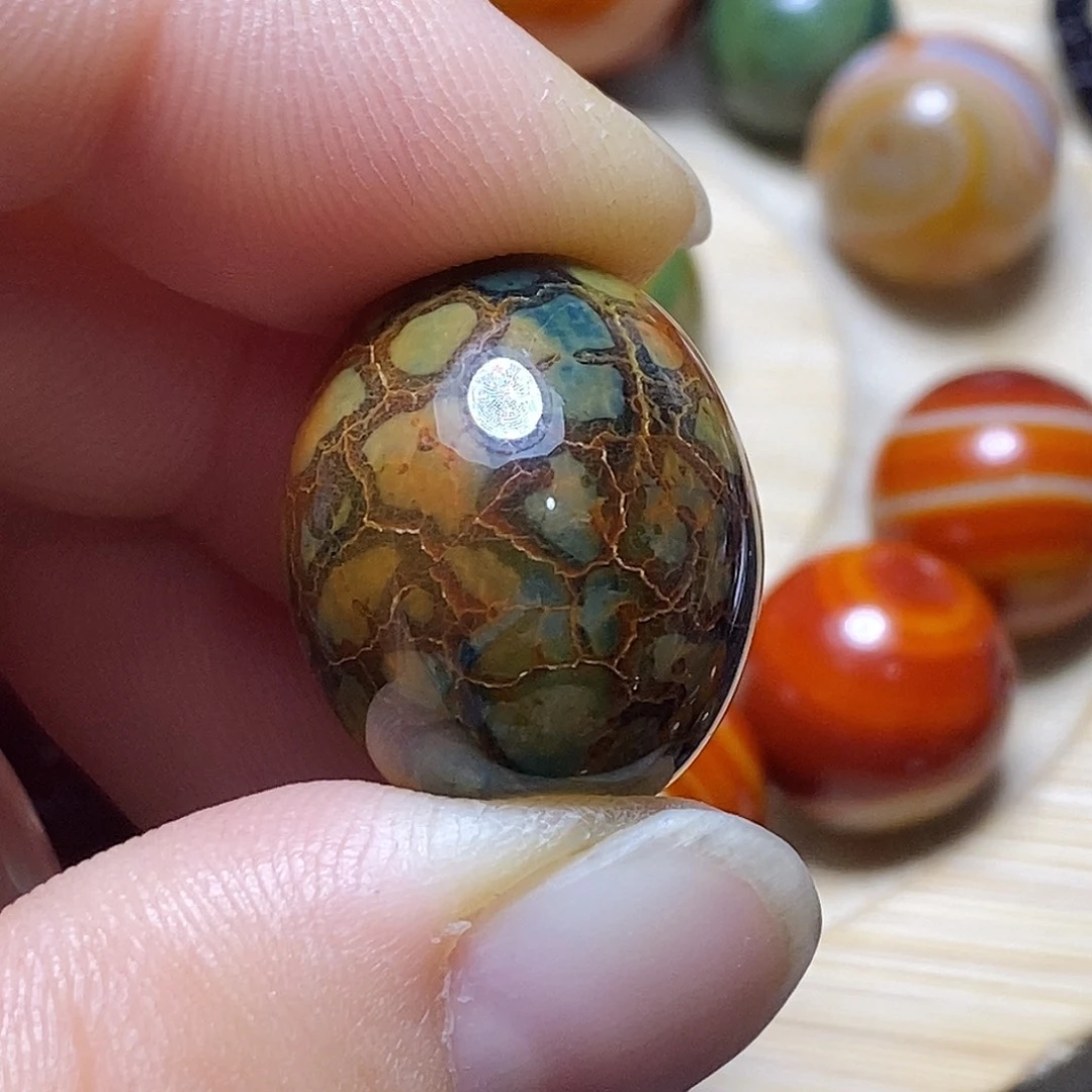 用***0玛瑙/玉髓未镶嵌颈饰