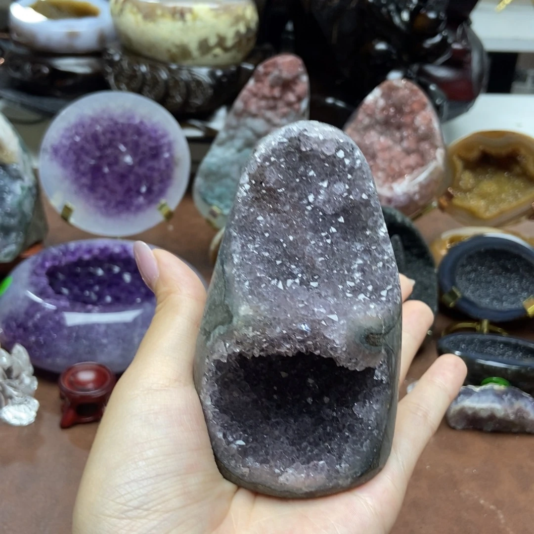 紫晶摆件未镶嵌水晶