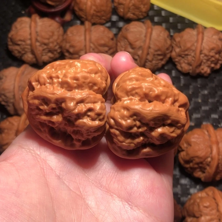 把件文玩核桃41开背超大腿