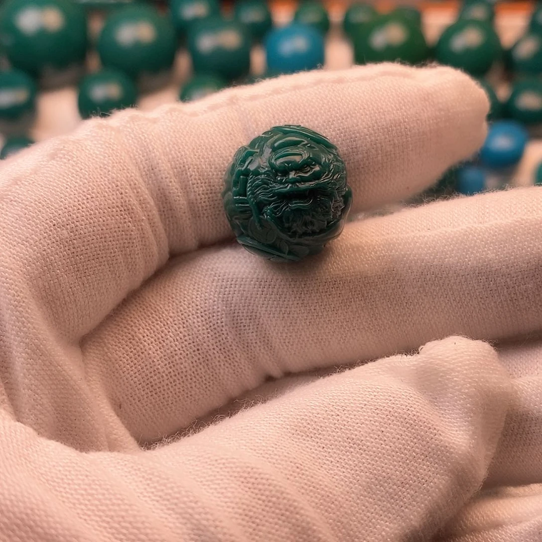 琉璃颈饰愛****人111111111111111111