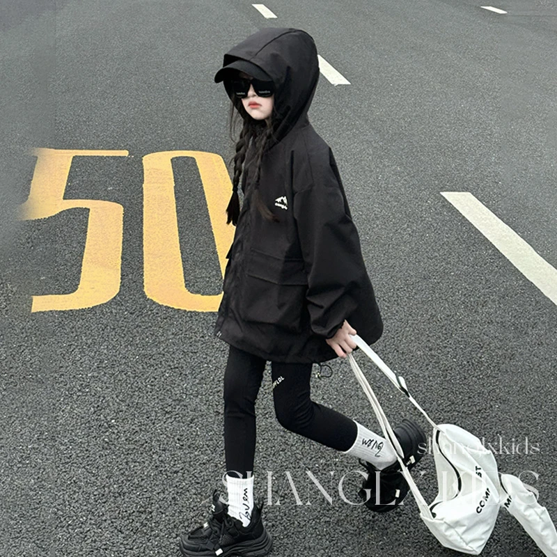 女童独特超好看外套2025秋季新款儿童春装黑色冲锋衣洋气大童薄款