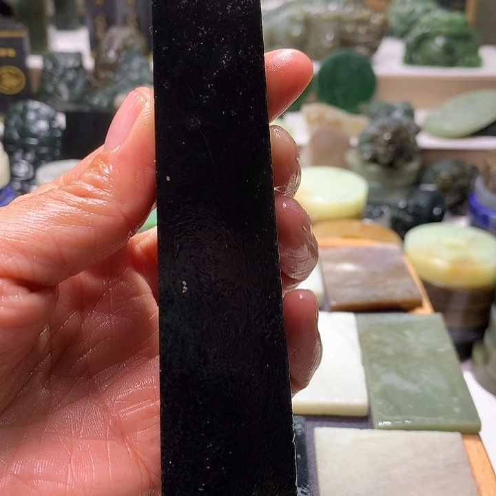 和田玉未镶嵌珠宝半成品