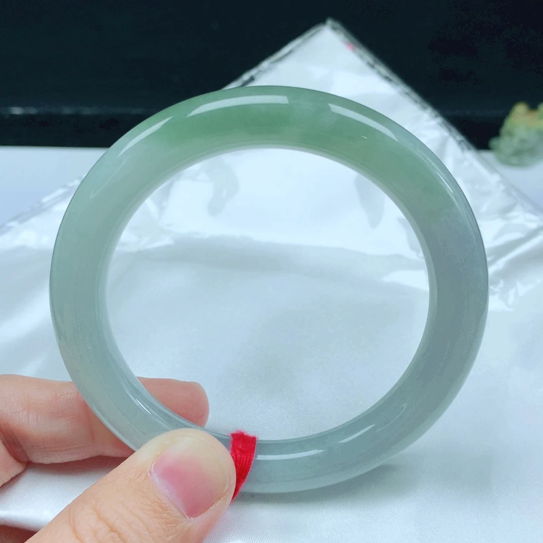未镶嵌手镯翡翠55