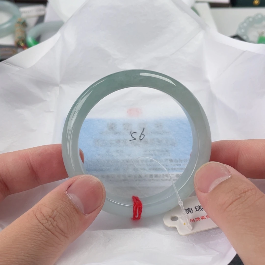 翡翠手镯未镶嵌56正圈