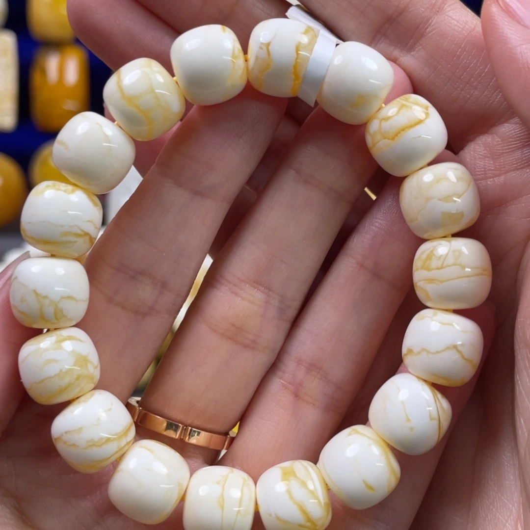 琥珀未镶嵌裸石琥珀蜜蜡