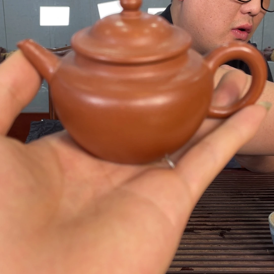 紫砂茶壶好想和小鱼去