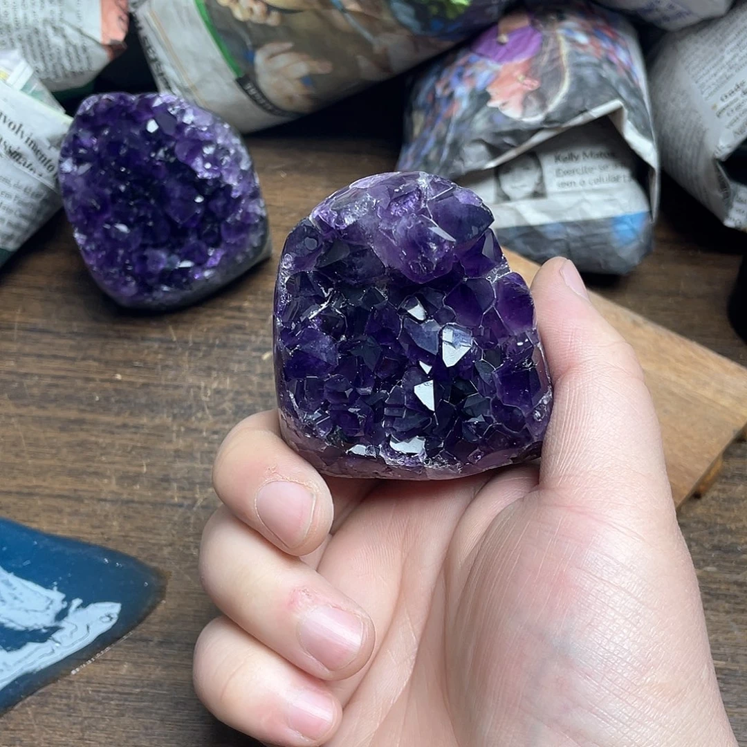 紫晶大型摆件（非配饰）未镶嵌