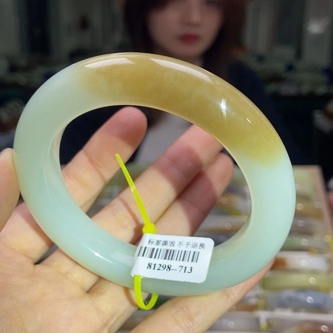 和田玉手镯未镶嵌57 58糖白