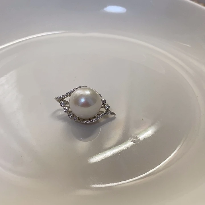 萬***-银S925镶嵌淡水珍珠吊坠(不含链)