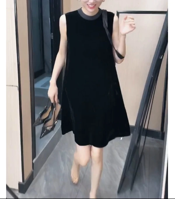 夏季无袖简约气质百搭宽松显瘦短款黑色连衣裙CC61803