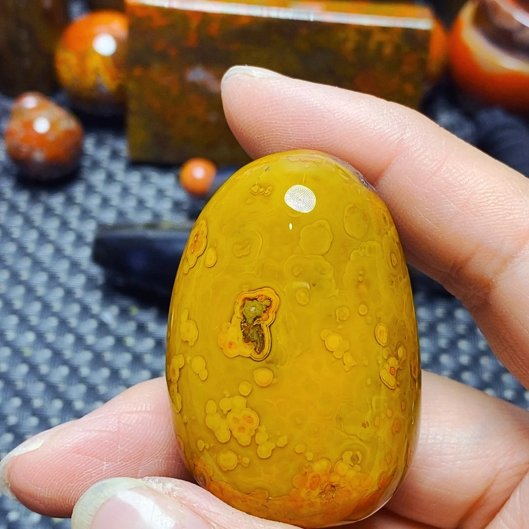 未镶嵌颈饰玛瑙/玉髓