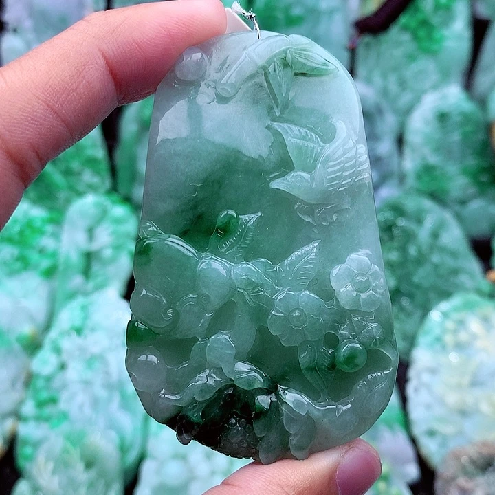 翡翠吊坠(不含链)未镶嵌