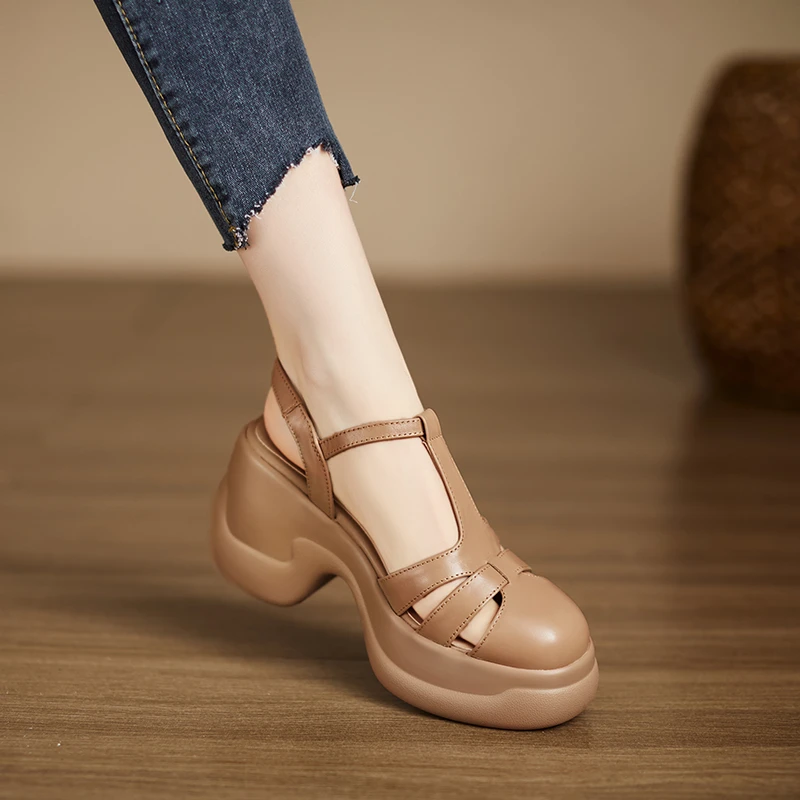 9.5cm~厚底镂空罗马鞋女夏2025新款松糕底猪笼鞋休闲百搭包头凉鞋