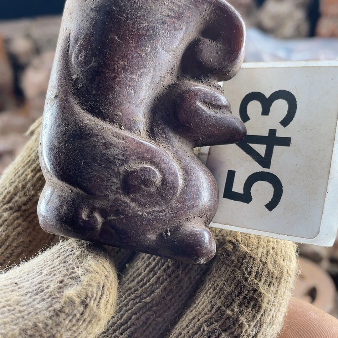 和田玉（糖玉）未镶嵌挂件