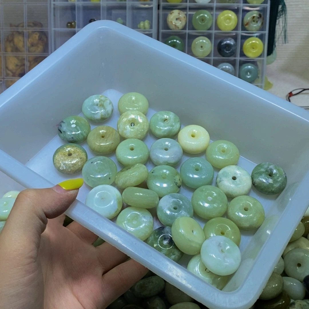 蛇纹石玉未镶嵌毛衣链77